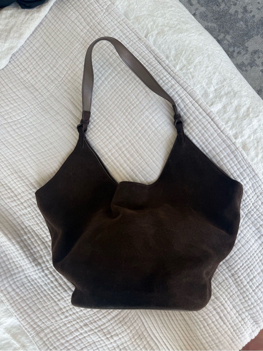 KHAITE Medium Lotus Tote Bag - Picture 4 of 5